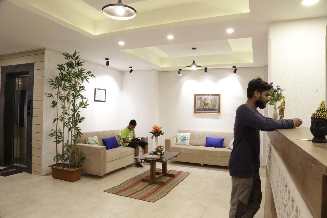 Emerald Vista Luxury * Pune